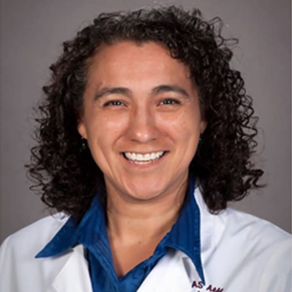 Dr. Vanessa Raphael, Arlington Veterinarian